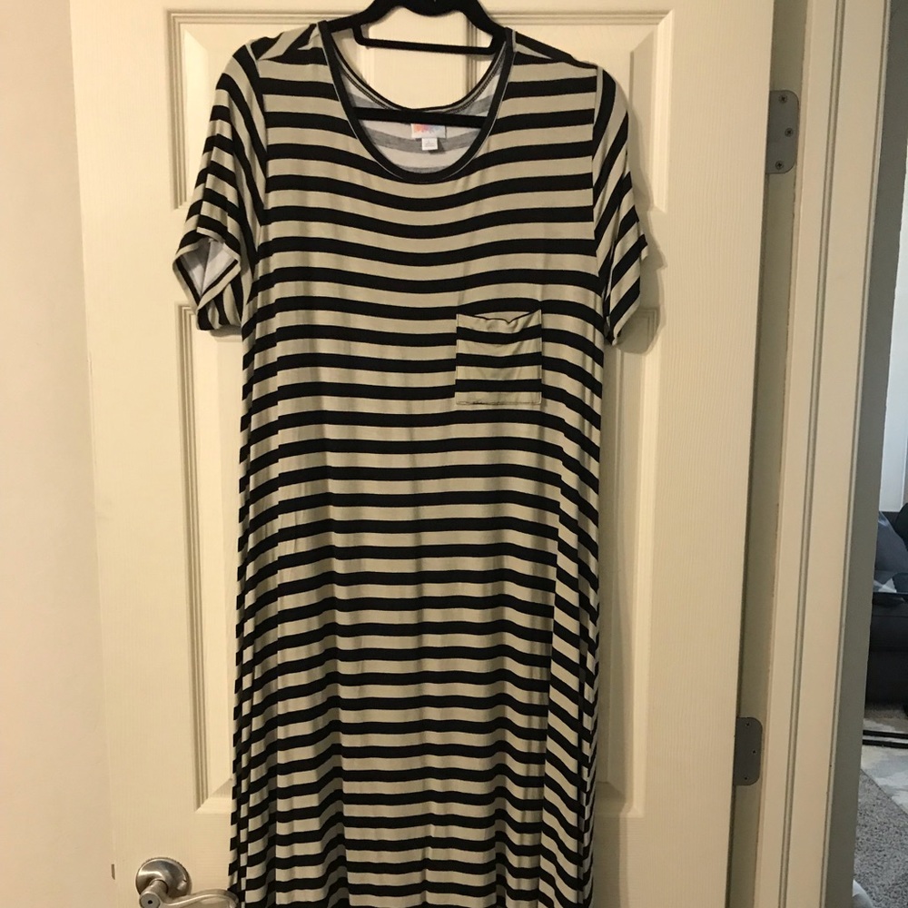 LuLaRoe Carly Dress
